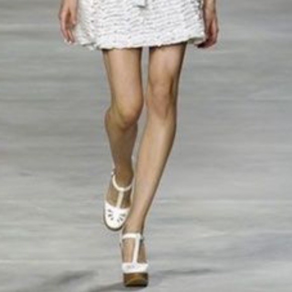 White baby doll tstrap Chloe mary Jane wedges - Picture 2 of 12